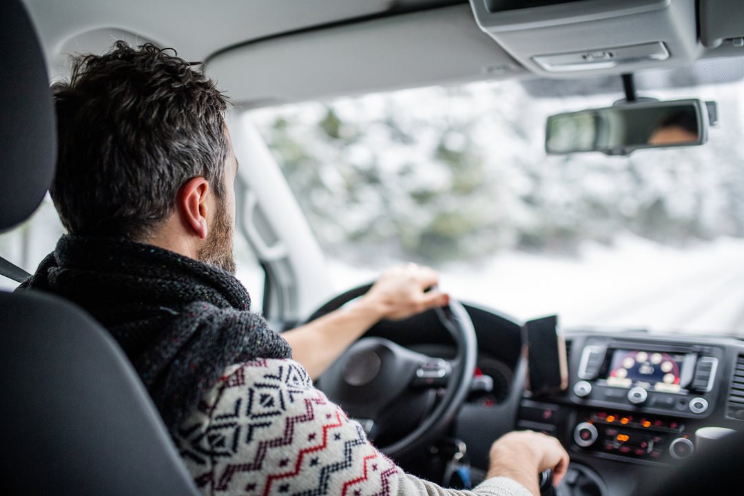 Mythbusters: How should you *really* drive in winter weather? | PEMCO