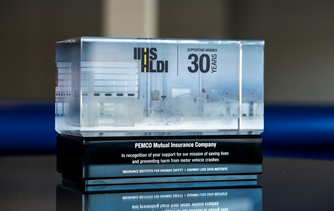 PEMCO receives "30 Year" award from IIHS