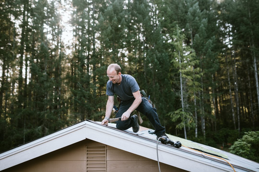 Fall roof inspection: your first line of defense against winter storms 