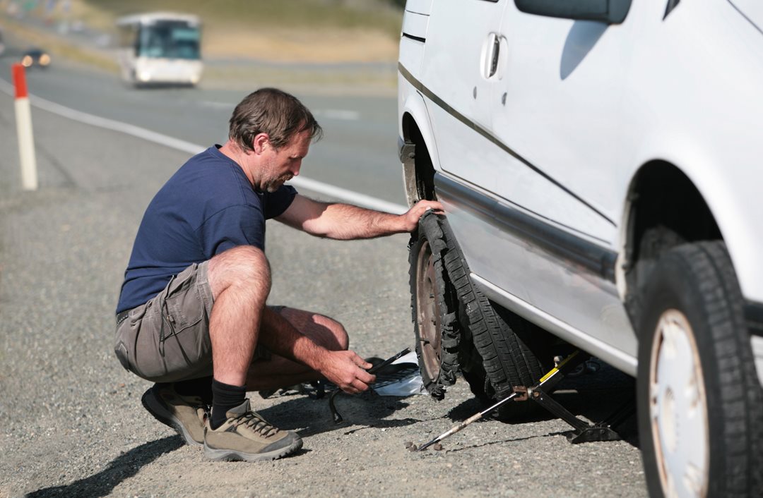 How to handle (and prevent) tire blowouts