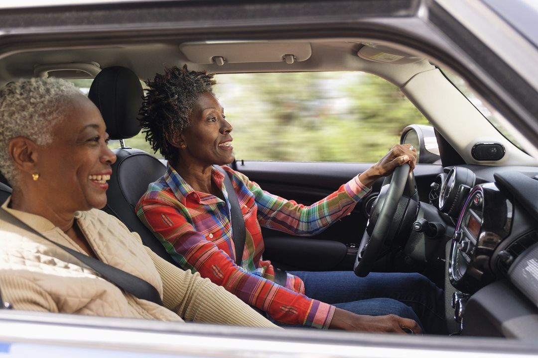 Newer cars cut risks for older drivers