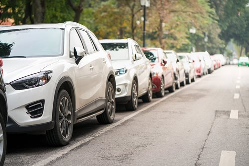 How to parallel park in 8 easy steps
